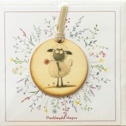 Welsh Language birthday card with wooden plaque featuring a sheep with flower